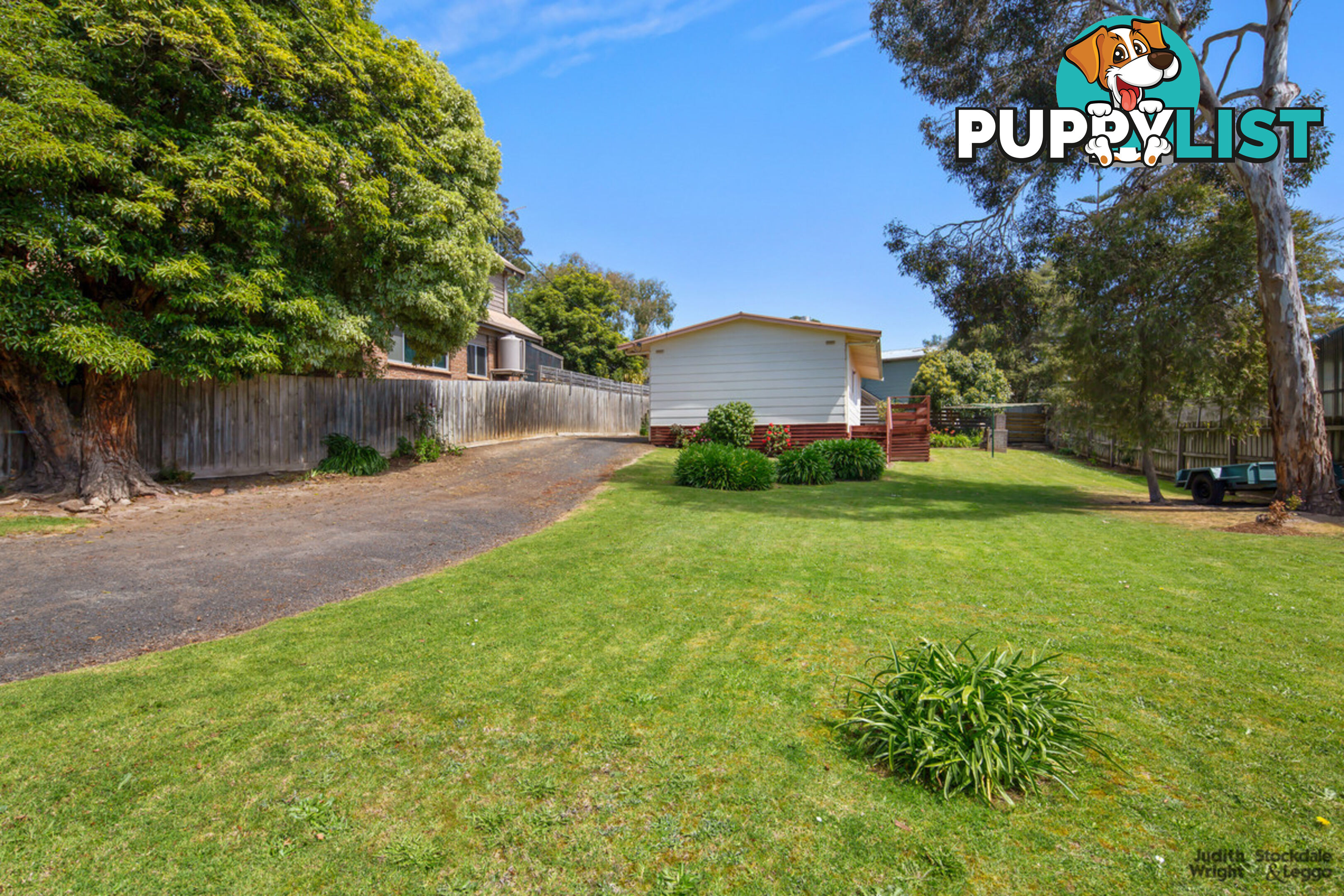 22 Raywood Avenue Cowes VIC 3922