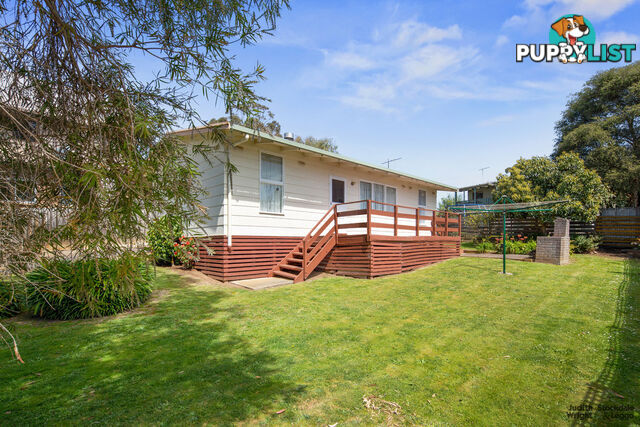 22 Raywood Avenue Cowes VIC 3922