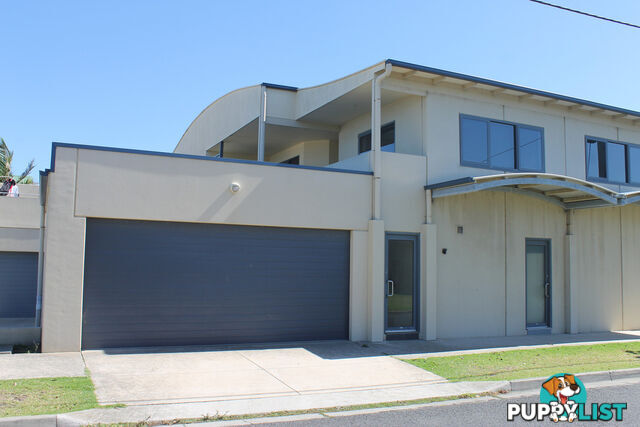 4 107 Marine Parade San Remo VIC 3925