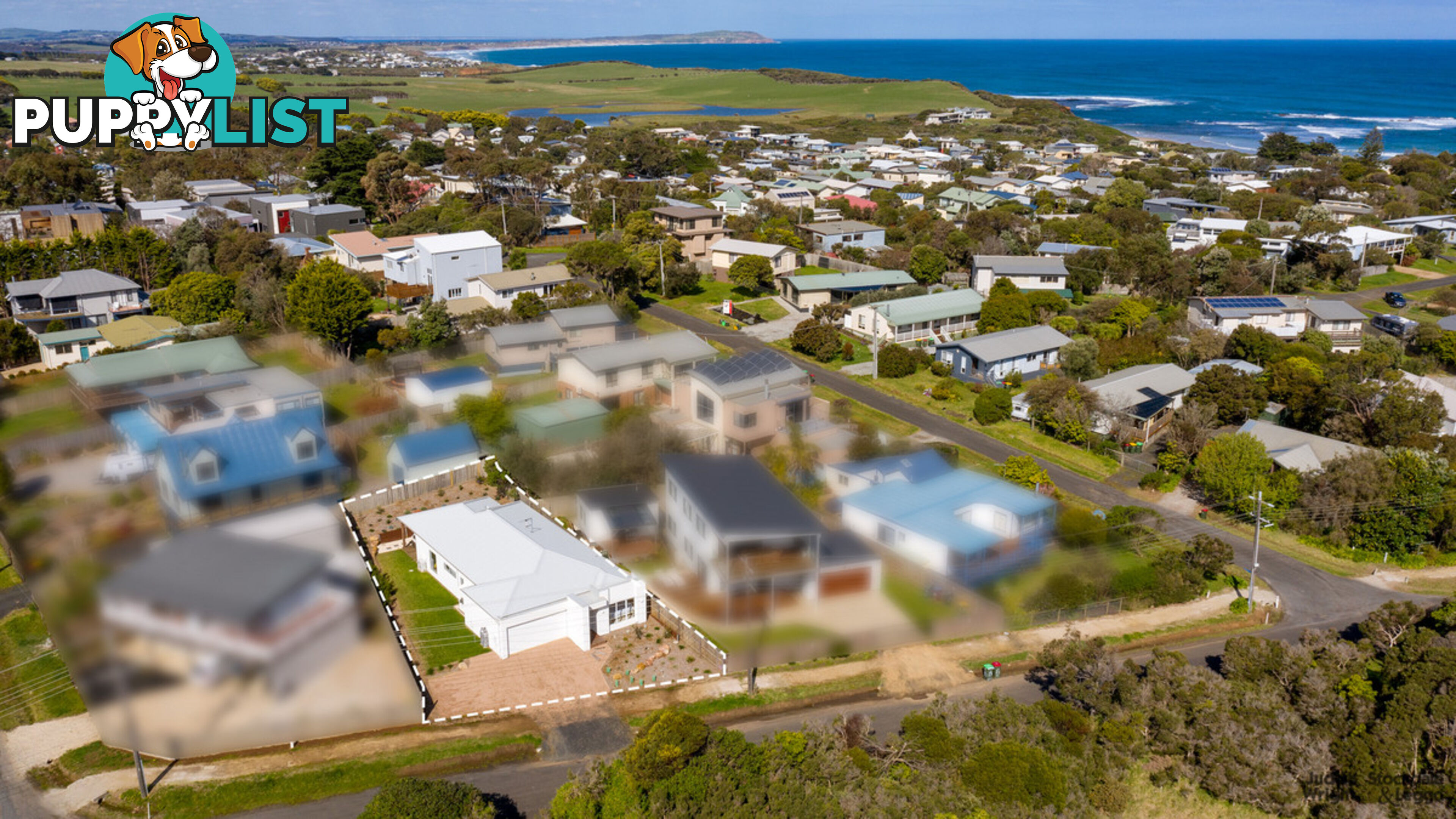 11 Beachcomber Avenue Smiths Beach VIC 3922