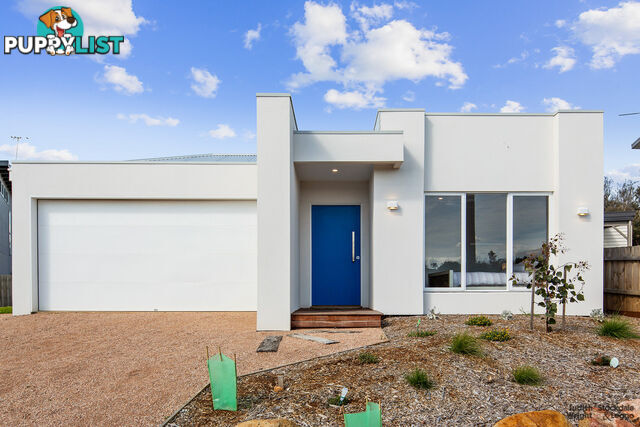 11 Beachcomber Avenue Smiths Beach VIC 3922