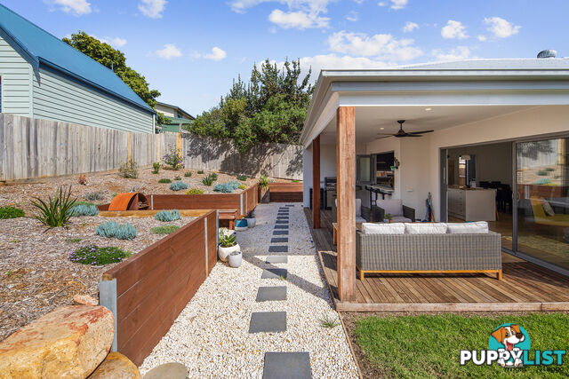 11 Beachcomber Avenue Smiths Beach VIC 3922