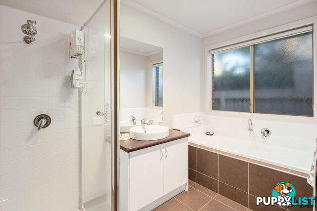 44 Katherine Circuit Cowes VIC 3922