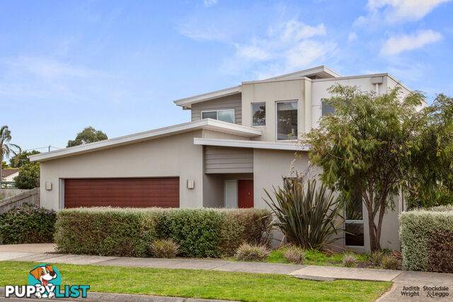 1 24 Redwood Drive Cowes VIC 3922