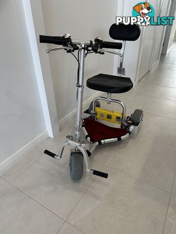 🌟 TravelScoot Escape – World’s Lightest Mobility Scooter 🌟
