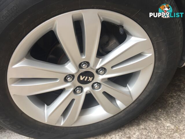 Kia Sportage wheels + tyres