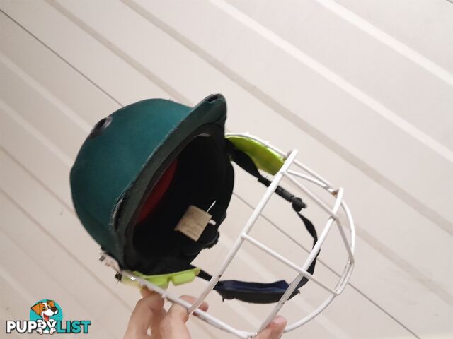 KOOKABURRA PRO 600 CRICKET HELMET SIZE 54-56CM GREEN MALVERN EAST MELBOURNE