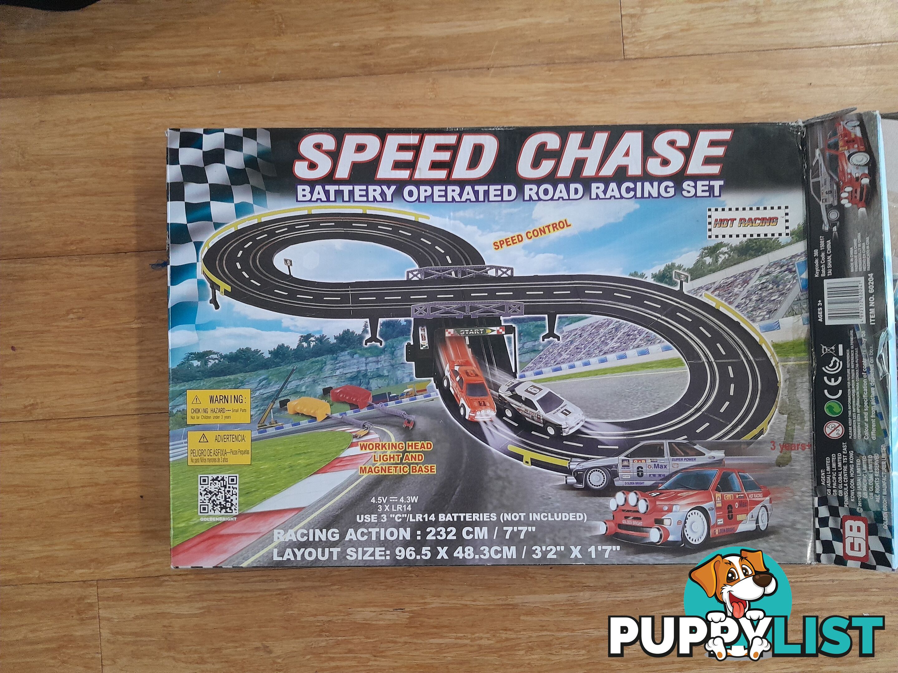 NEW BATTERY SLOT CAR RACING CAR TRACK SET GOLDEN BRIGHT SPEED CHASE MALVERN EAST MELBOURNE