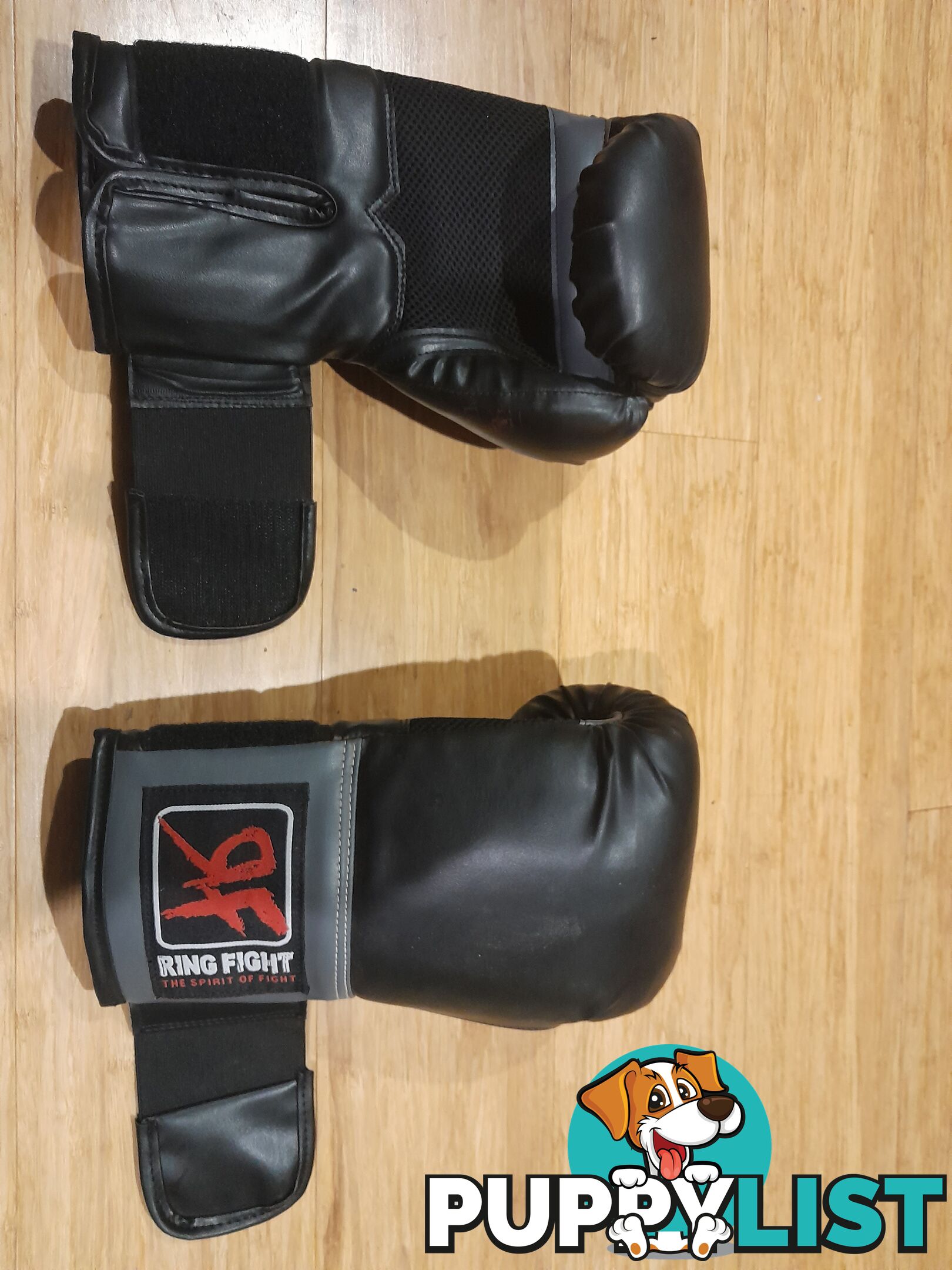 BOXING GLOVES RING FIGHT BLACK MEDIUM SIZE MALVERN EAST MELBOURNE