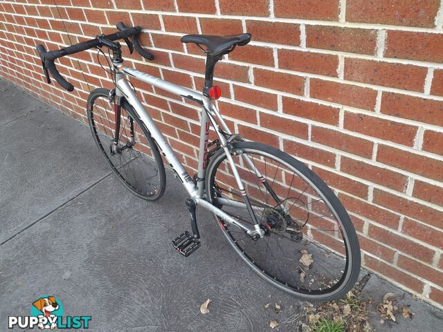 FOCUS CAYO AL SORA ROAD BIKE 700C TYRES LARGE FRAME BICYCLE MALVERN EAST MELBOURNE