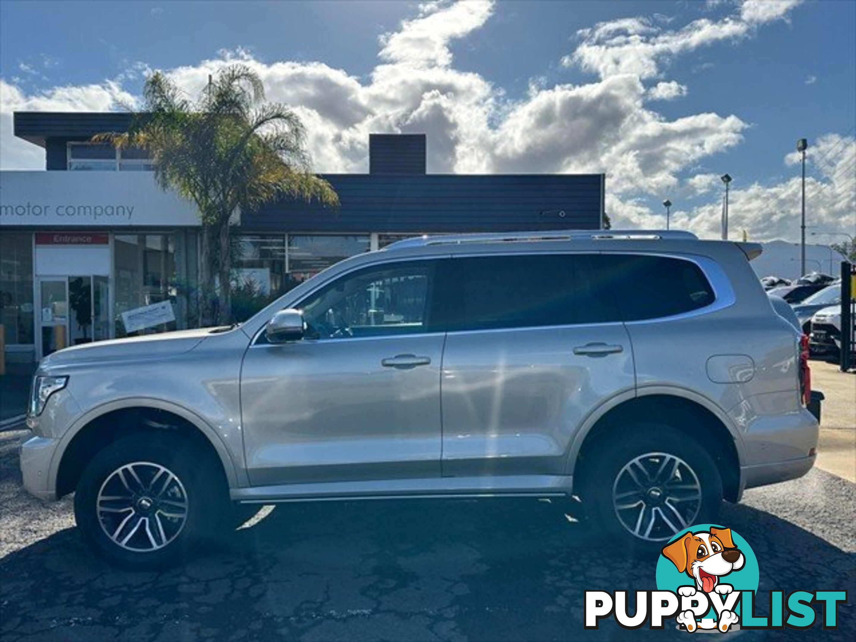 2025 GWM TANK 500 ULTRA HYBRID P03 FOUR WHEEL DRIVE SUV