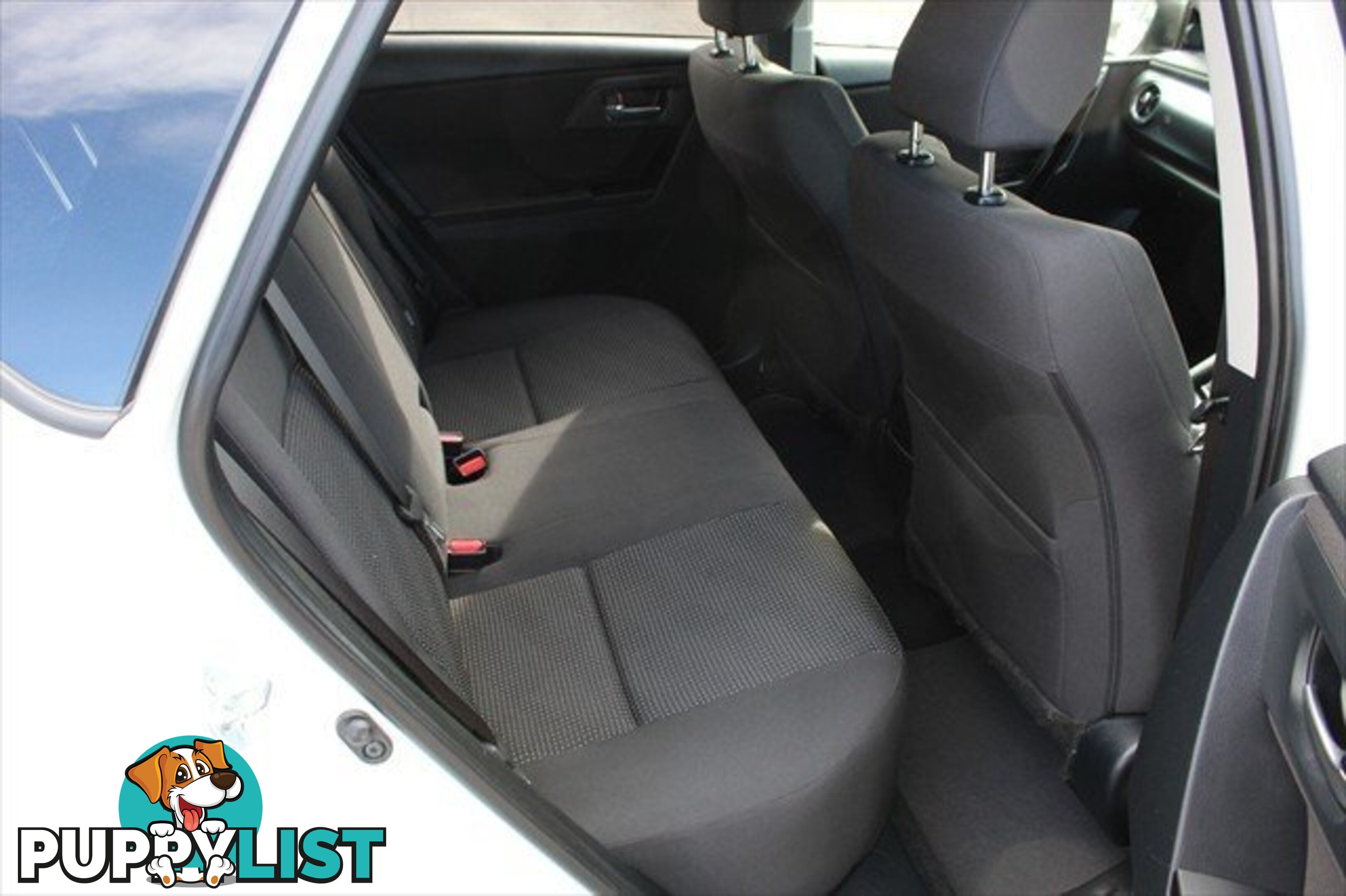 2015 TOYOTA COROLLA ASCENT ZRE182R HATCHBACK