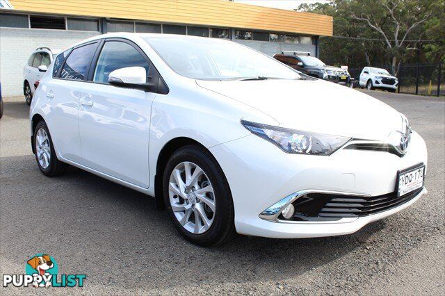 2015 TOYOTA COROLLA ASCENT ZRE182R HATCHBACK