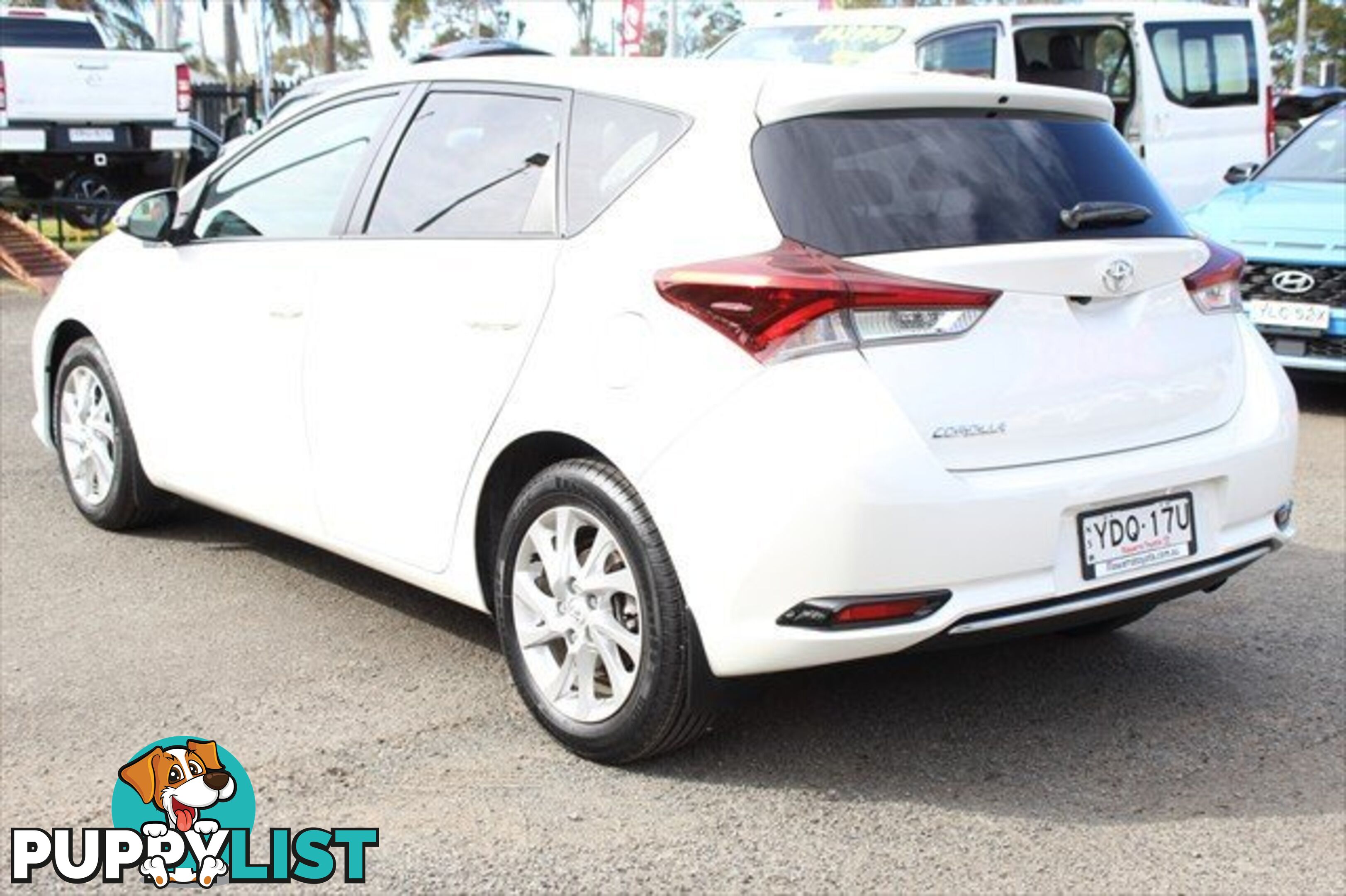 2015 TOYOTA COROLLA ASCENT ZRE182R HATCHBACK