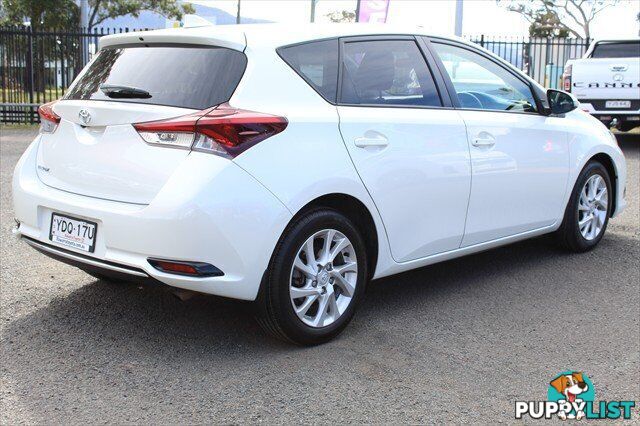 2015 TOYOTA COROLLA ASCENT ZRE182R HATCHBACK