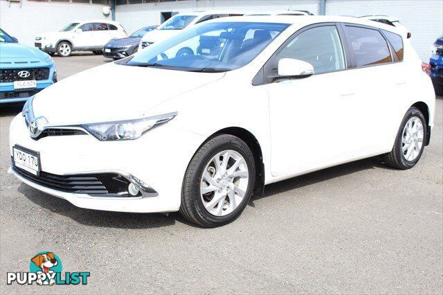 2015 TOYOTA COROLLA ASCENT ZRE182R HATCHBACK