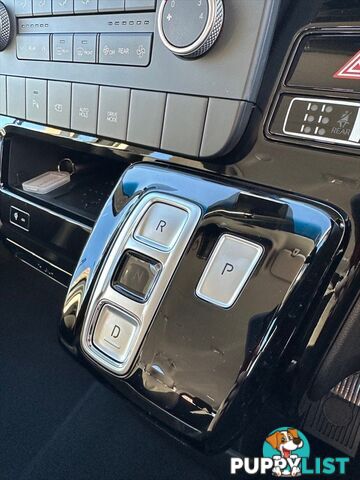 2025 HYUNDAI STARIA  US4.V3 MY26 WAGON