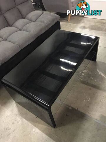 Brand New & High Gloss Coffee Table Black (J715)