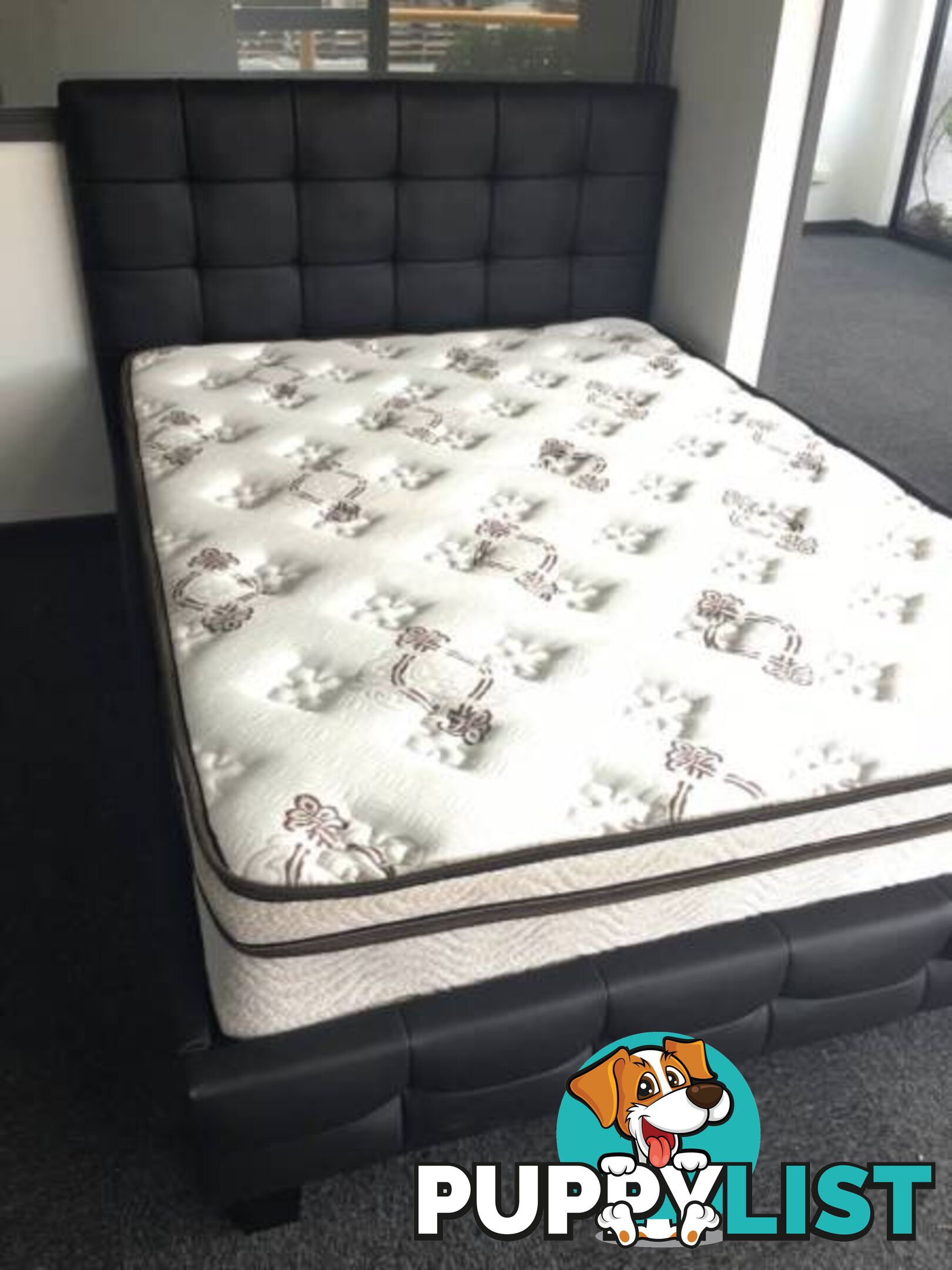 Warehouse direct Quality PU Leather Bed Black or White (EH002)