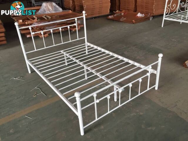 Full Size Brand New And Quality Full Metal Bed Frame Black/White