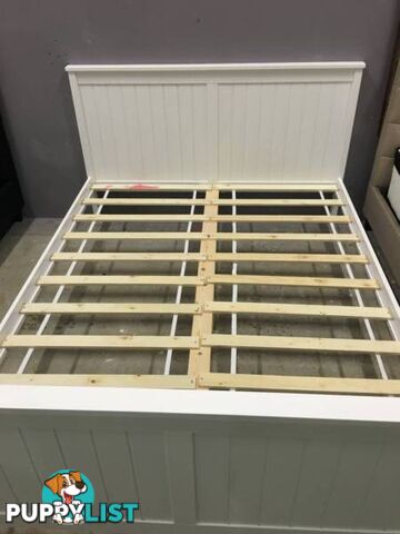 Brand New Solid PineWood Bed Frame Double/Queen/King size White