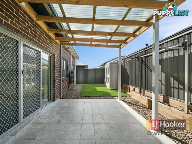 16 Jones Street ORAN PARK NSW 2570