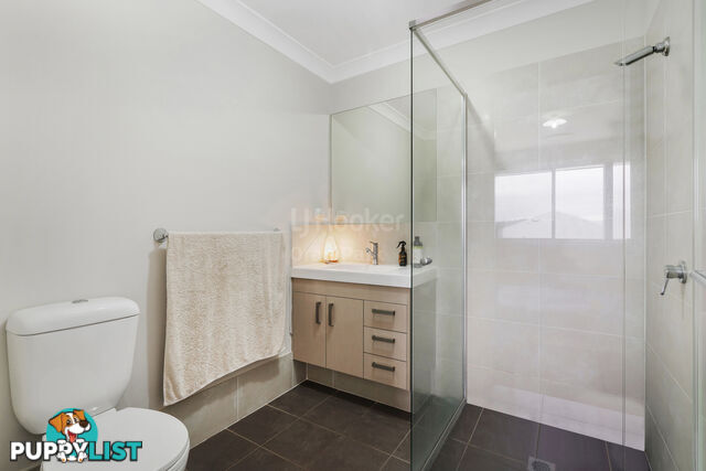 70 Richards Loop ORAN PARK NSW 2570