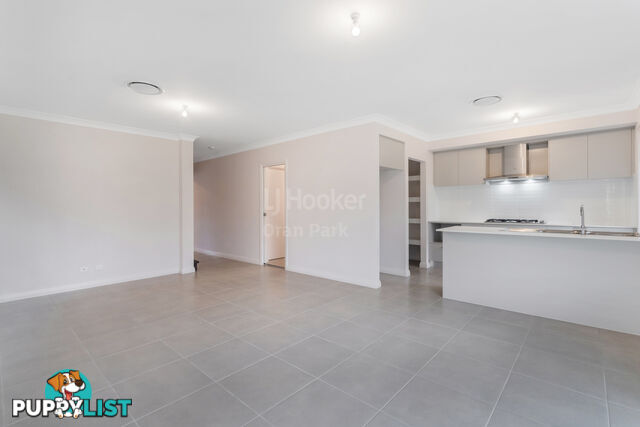 12 Wheat Street ORAN PARK NSW 2570