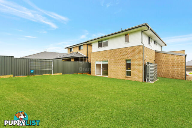 12 Wheat Street ORAN PARK NSW 2570