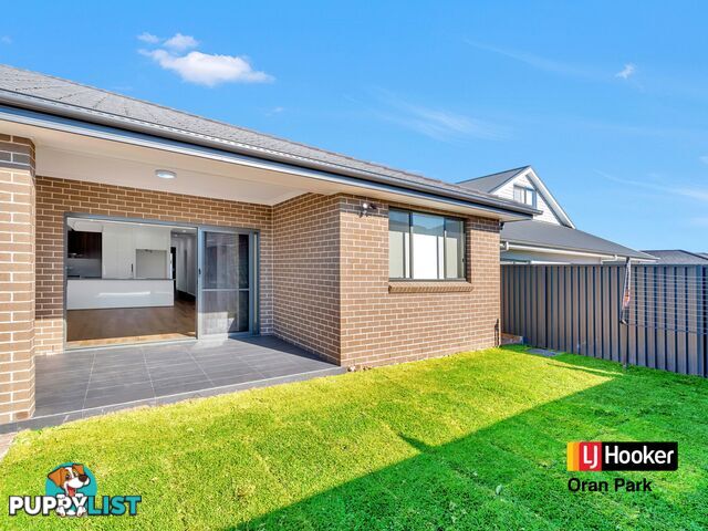 16a Hansford Street ORAN PARK NSW 2570