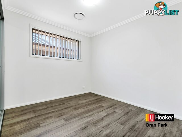 16a Hansford Street ORAN PARK NSW 2570