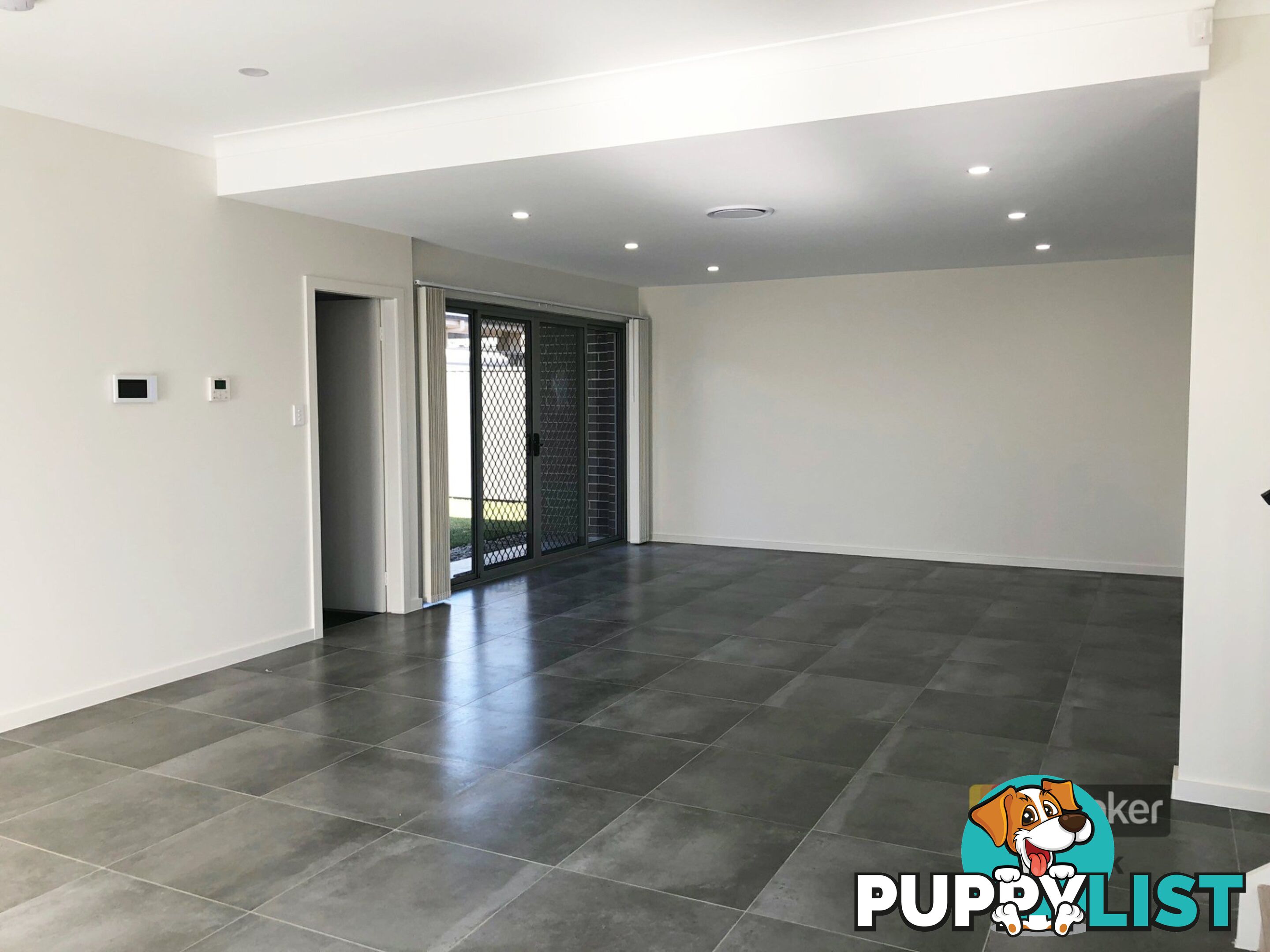 11 Forbes Street ORAN PARK NSW 2570