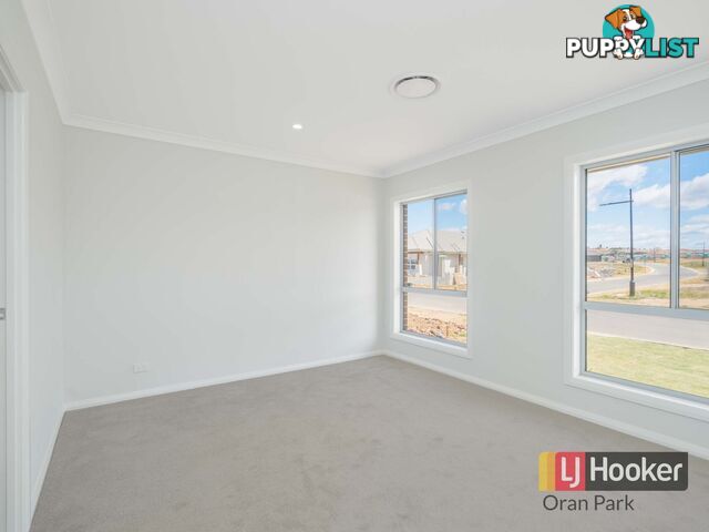 28 Phillips Avenue ORAN PARK NSW 2570