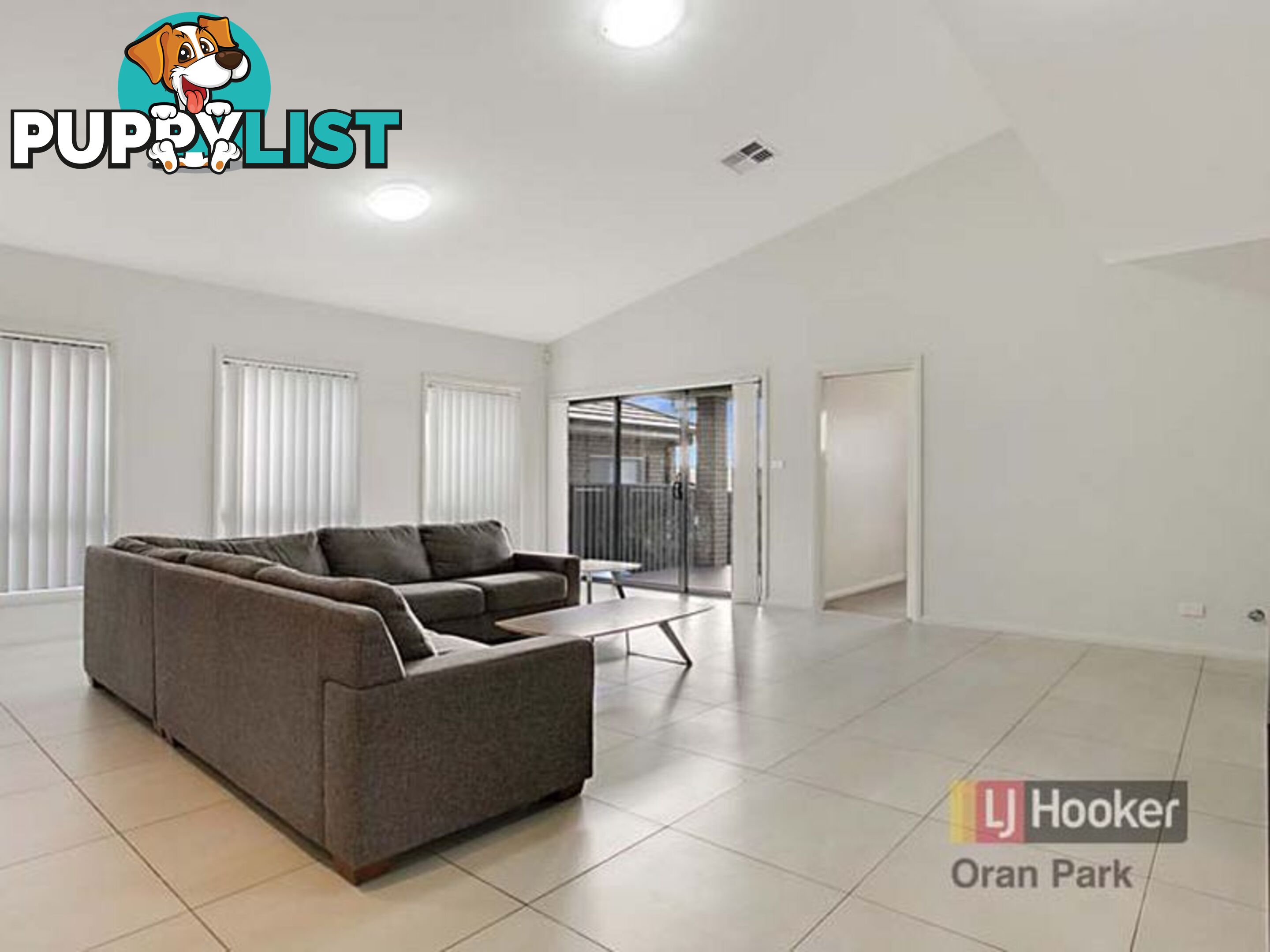 15 Richards Loop ORAN PARK NSW 2570