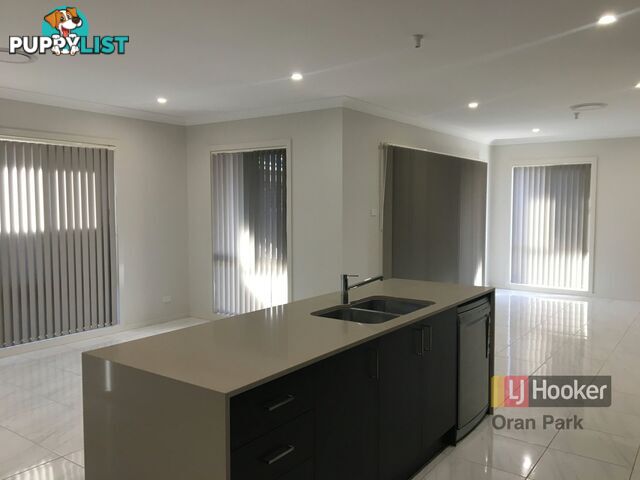 9 Gale Street ORAN PARK NSW 2570