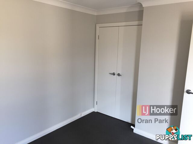 4a Courtney Loop ORAN PARK NSW 2570