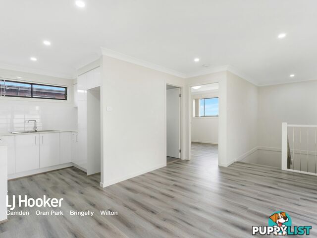 2 Shepherd Street ORAN PARK NSW 2570