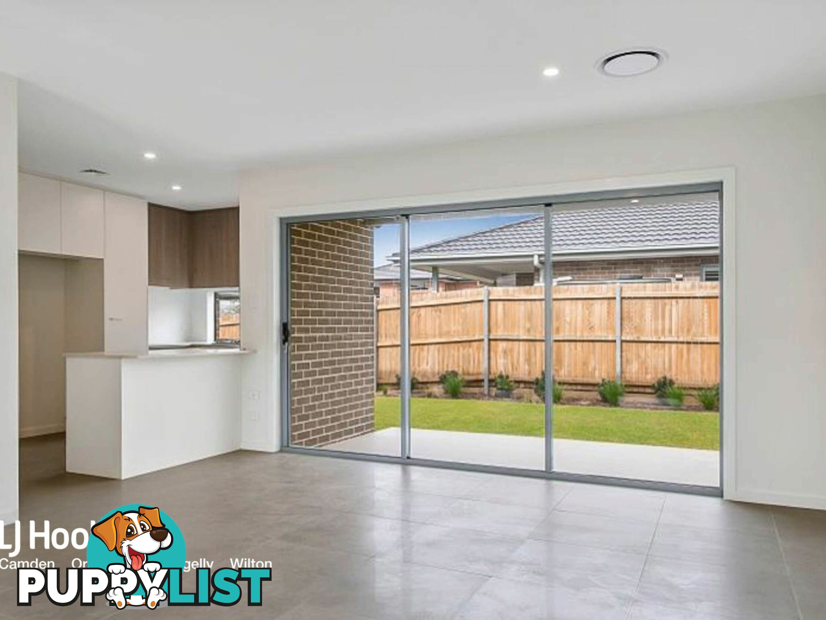 2 Rawlings Street ORAN PARK NSW 2570