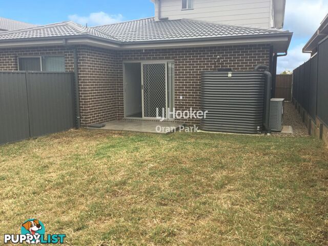 33b Evans Street ORAN PARK NSW 2570