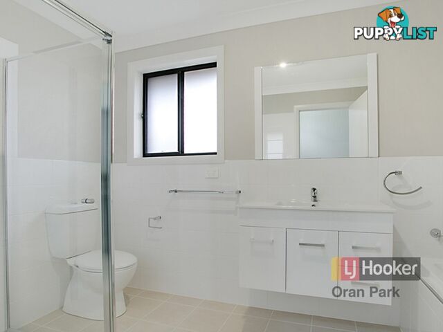 11 Taylor Street ORAN PARK NSW 2570