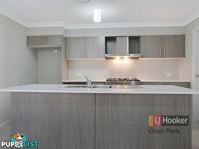 11 Taylor Street ORAN PARK NSW 2570