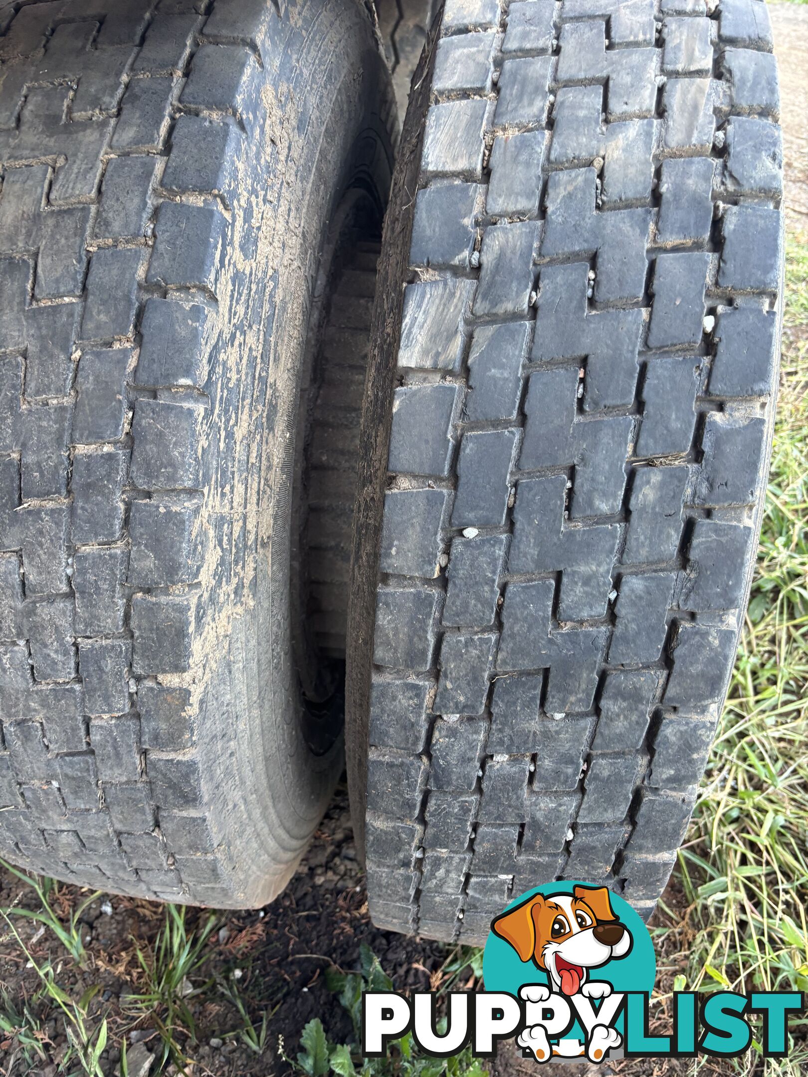 Truck 11R22.5 rims and tyres