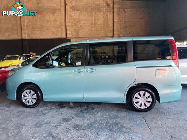 2016 Toyota Noah ZRR80 People Mover Automatic