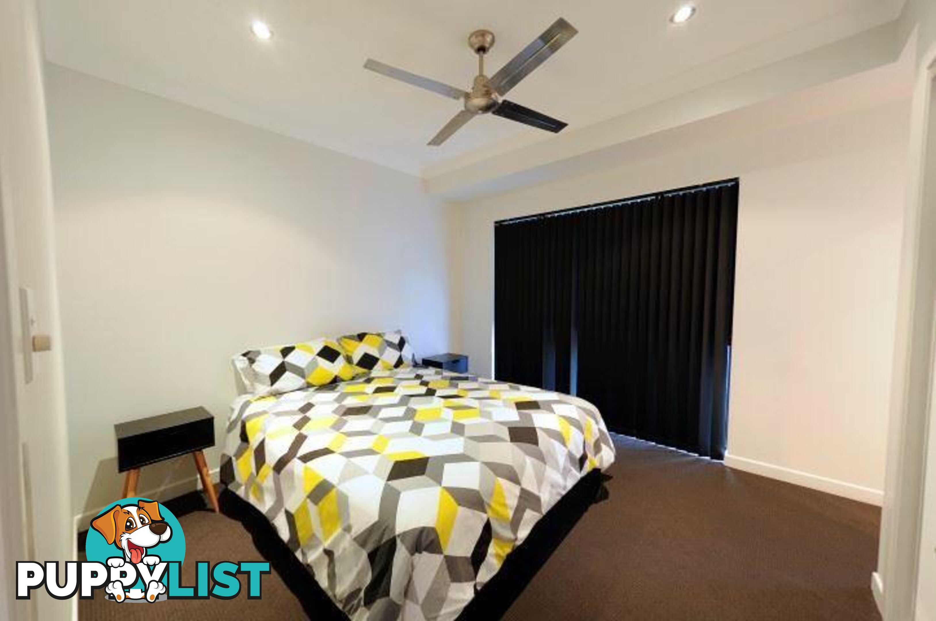 1/40 Bayview Street Runaway Bay QLD 4216