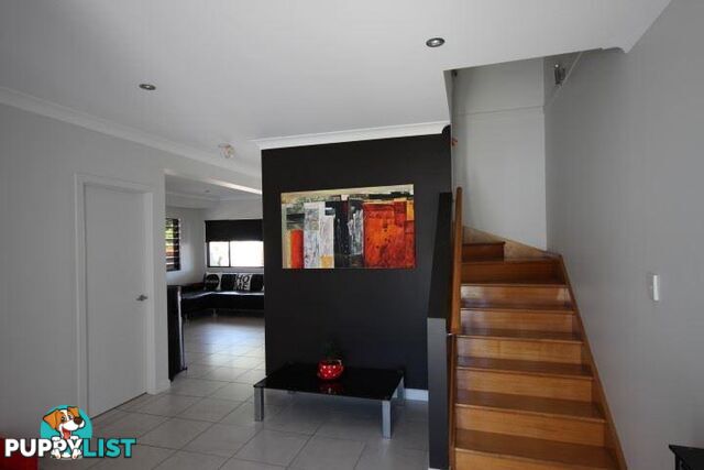 1/40 Bayview Street Runaway Bay QLD 4216