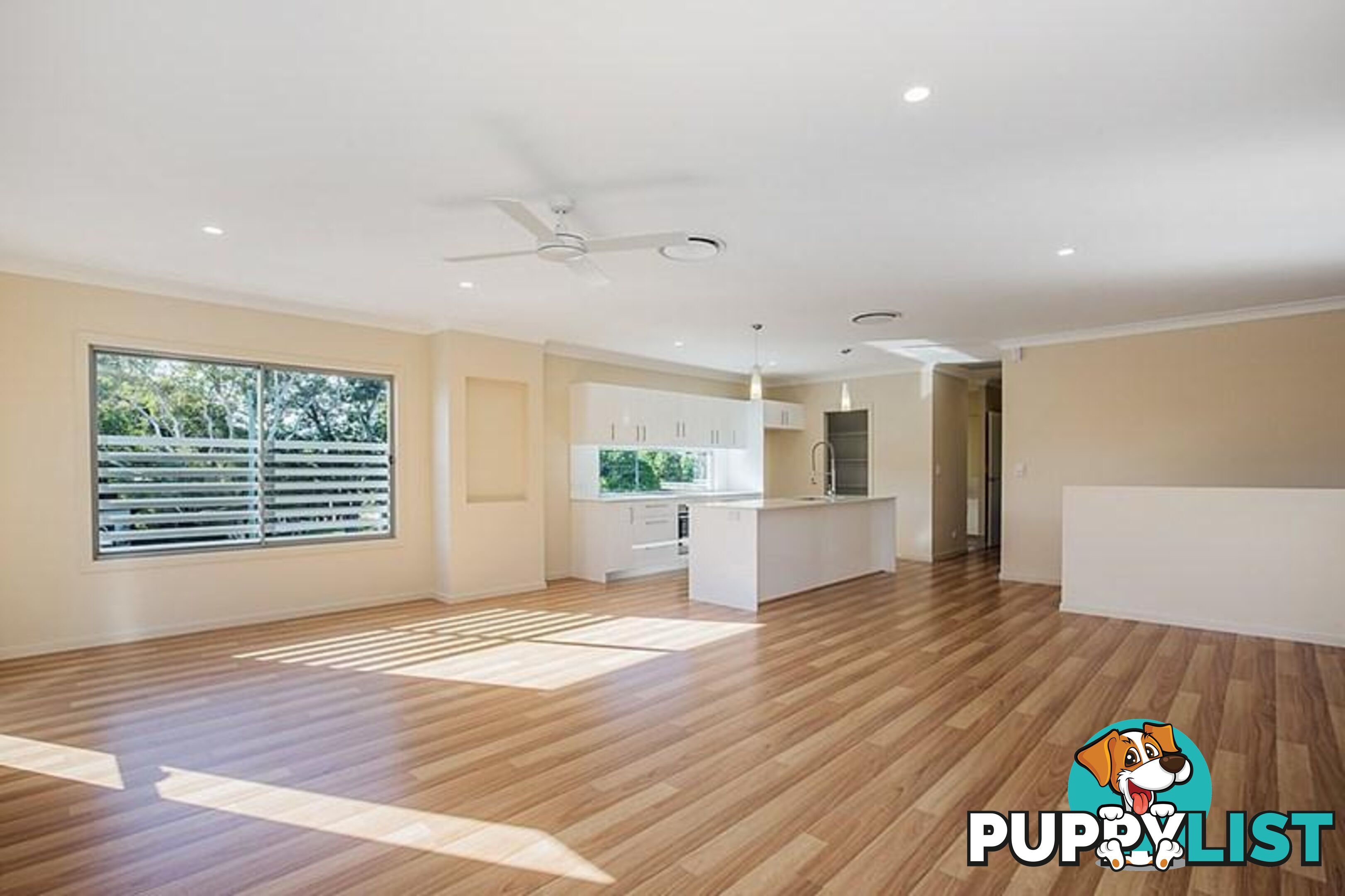 37 Parker Street Labrador QLD 4215