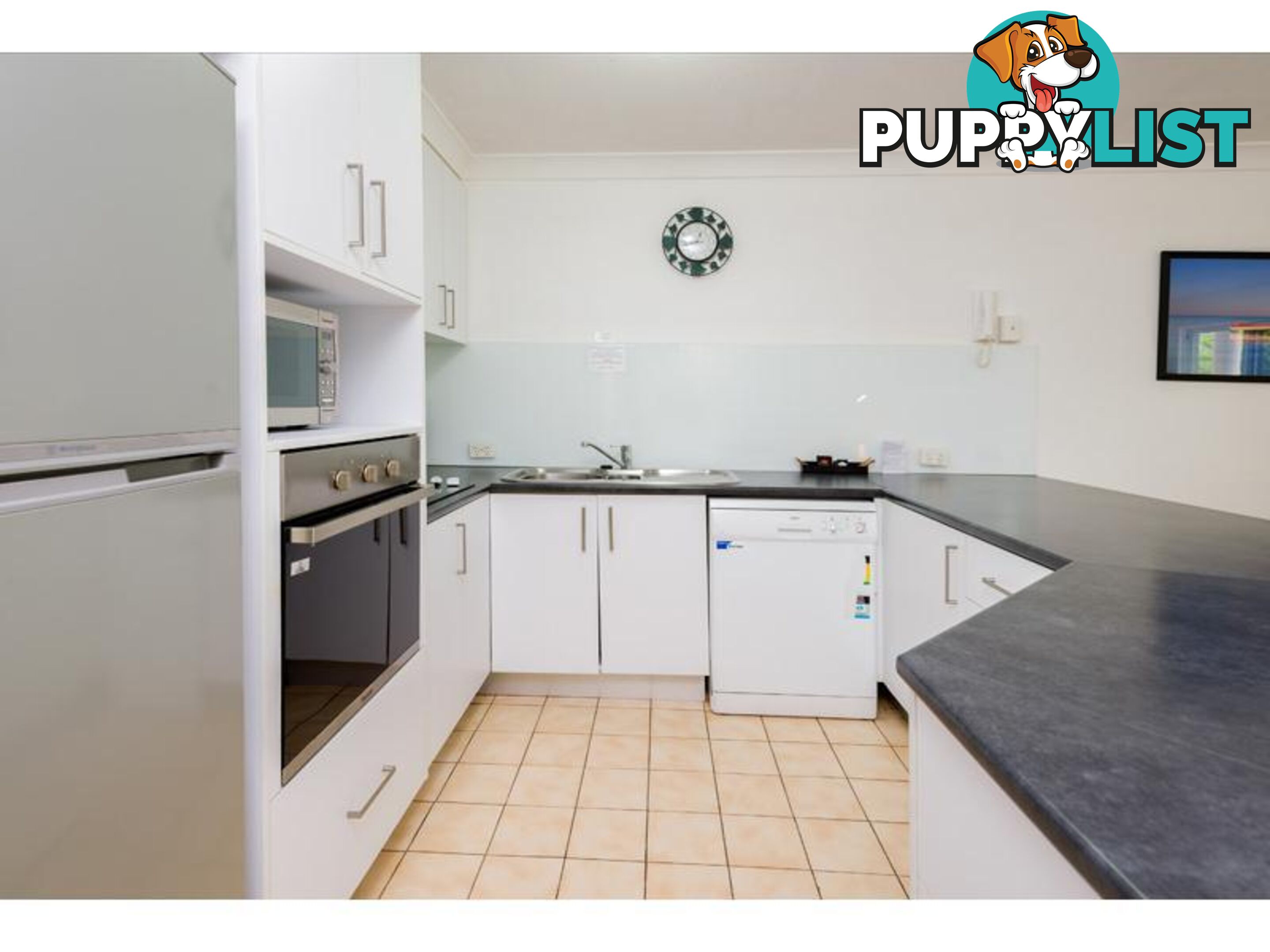 10/37 Bayview Street Runaway Bay QLD 4216