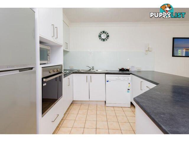 10/37 Bayview Street Runaway Bay QLD 4216