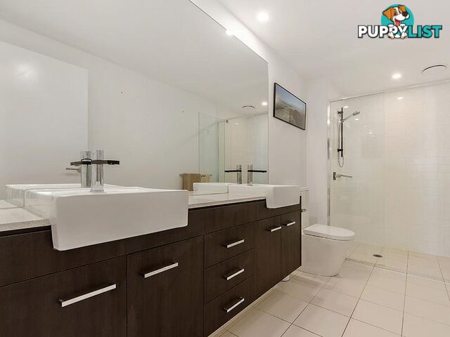 2905/25-31 East Quay Drive Biggera Waters QLD 4216