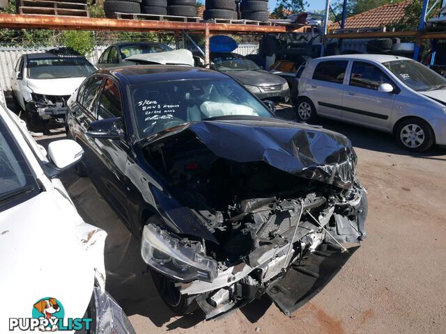 2015 BMW 320i